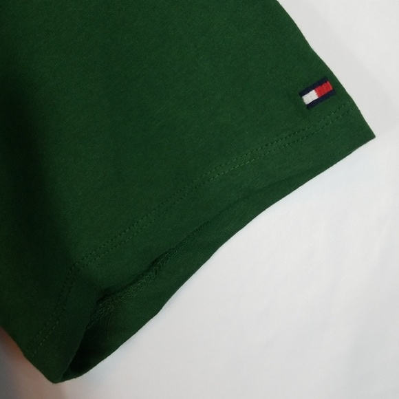 Tommy Hilfiger Stitched Lettering Tee - Picture 5 of 5